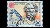 Archimedes and the Tractrix