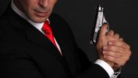 James Bond-A Dangerous Protector