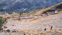 Pergamon-The New Theatricality