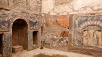 Reflections on and of Pompeii