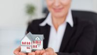 Mortgages and Securitization