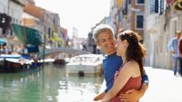 Dynamic Patterns in Close Relationships