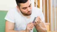 Piano-Style Guitar and Fingernail Care