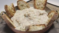 Bringing the Mediterranean Home