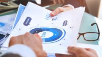 Follow-Me Advertising Online